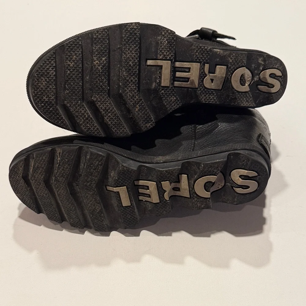Sorel chic black